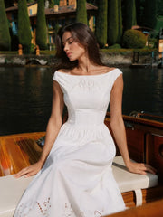 Exquisite Boat Neck Fil-Coupé Dress