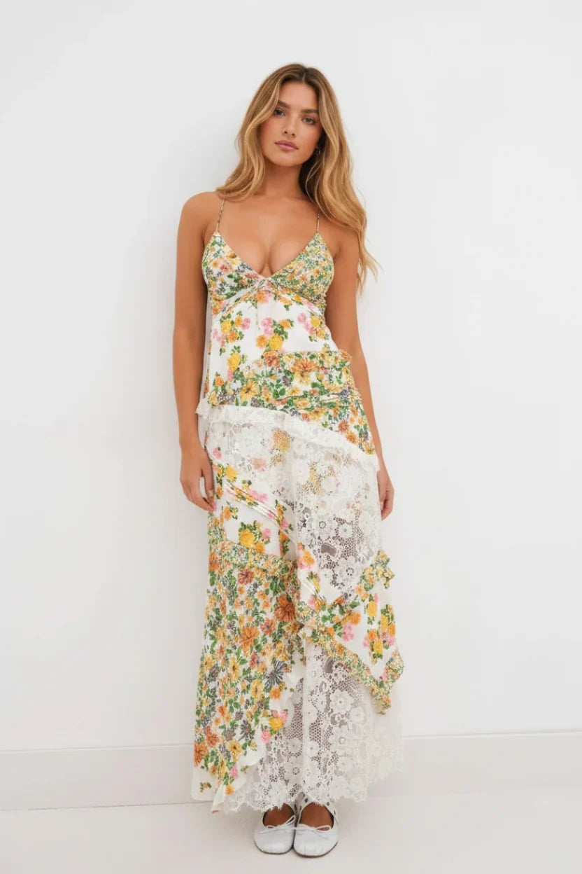 Megan | Floral Flattering Silhouette Maxi Dress