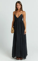 Kourtney Maxi Dress - Plunge V Neck Fit And Flare Dress In Black