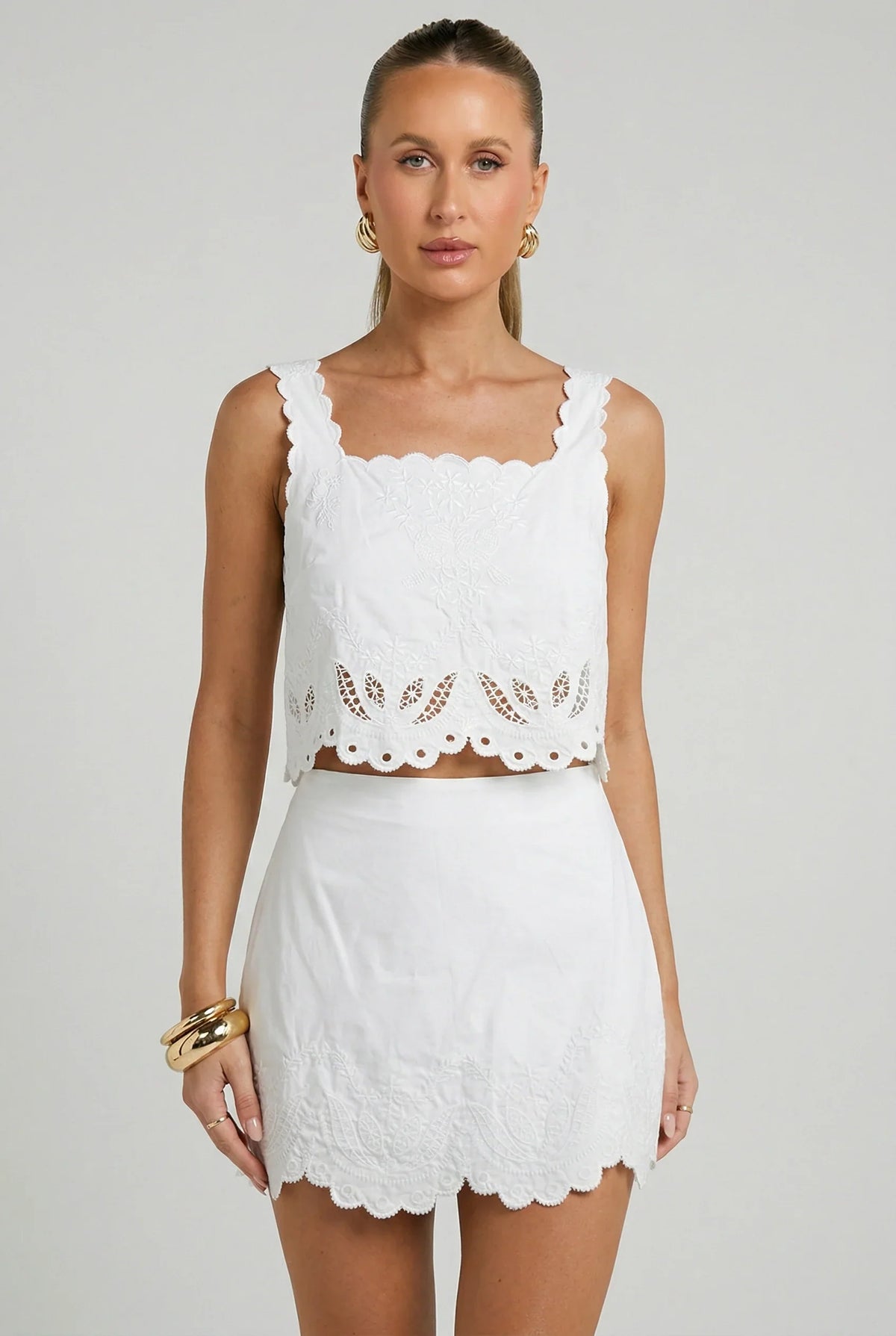 Evren Embroidered Scallop Top